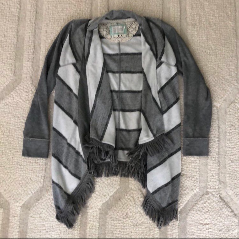 SOLD// Anthropologie cardigan - Picture 2 of 3